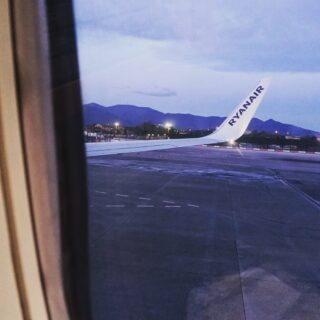 Let's leave one more time

#work #love #life #travel #flight  #plane #italy #bag #positive #world #travel #photography #cinematographer #cinematography #filmmaker #film #dop #directorofphotography #behindthescenes #setlife #filmproduction #cinema #camera #production #movie #instagood #matteocastelli #aic